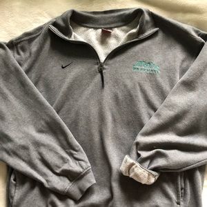Embroidered vintage Nike quarterzip